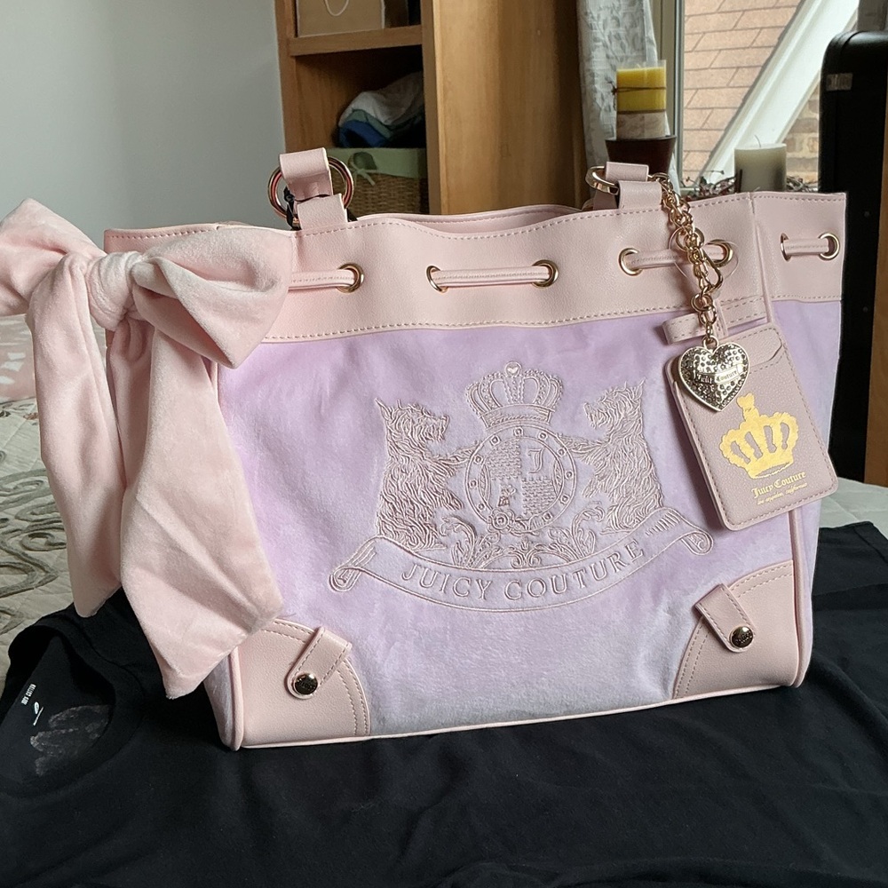 Juicy couture classic Scottie dog daydreamer bag